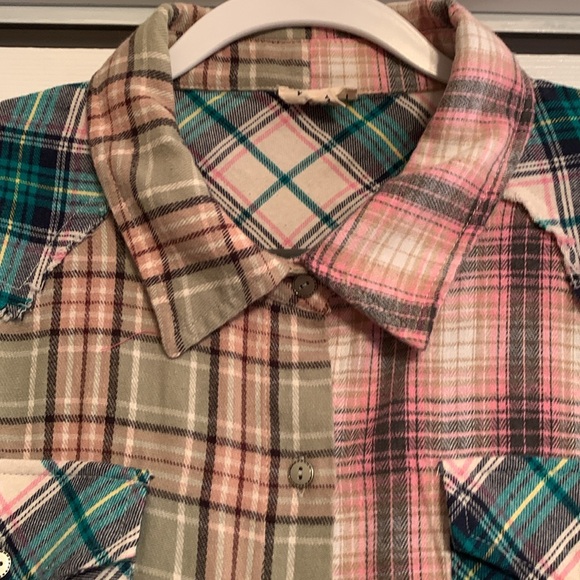Pol, patchwork flannel button down shirt, size medium, NWOT - Picture 5 of 11